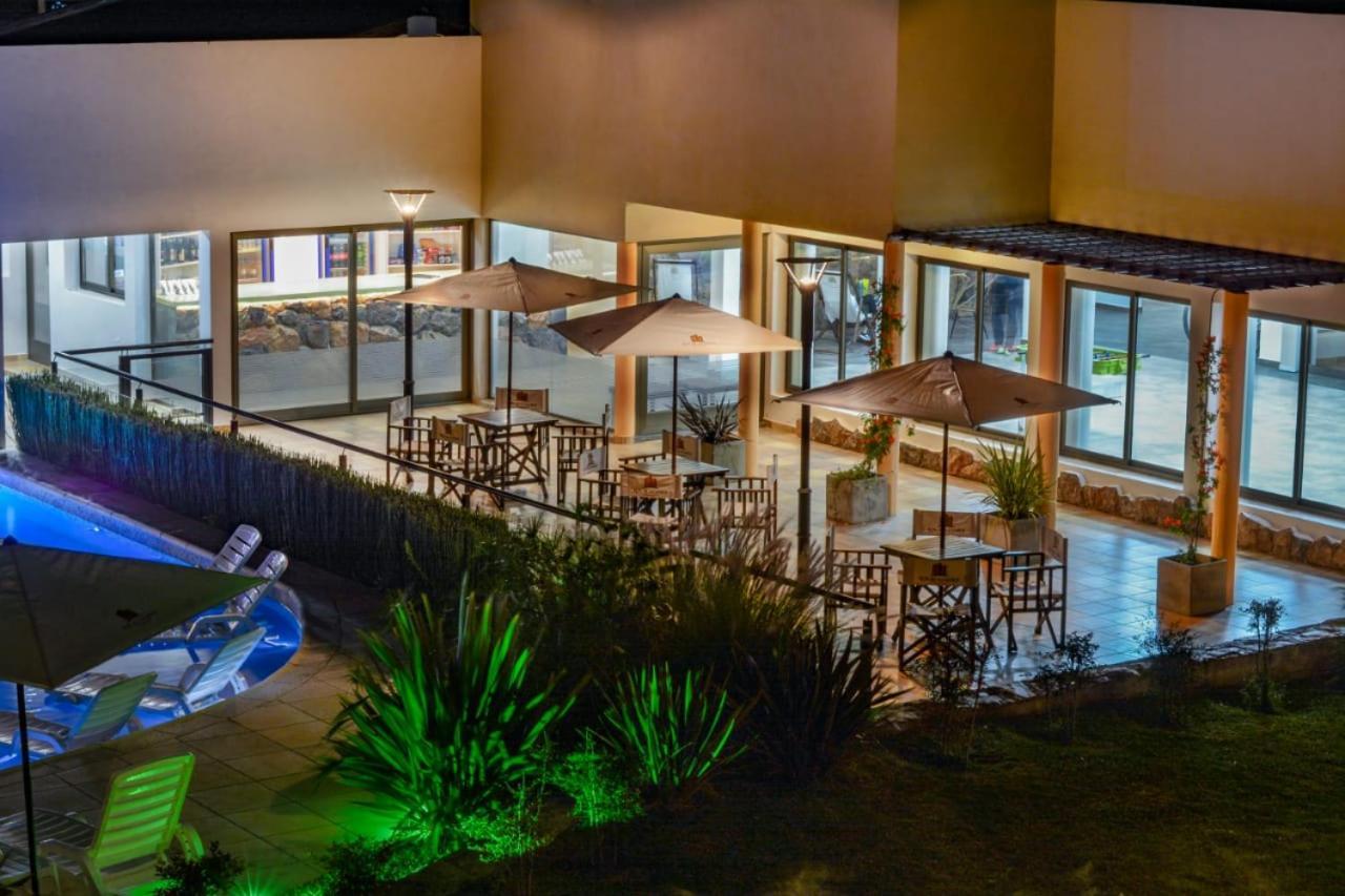 Apart Hotel Los Alazanes カピージャ・デル・モンテ エクステリア 写真