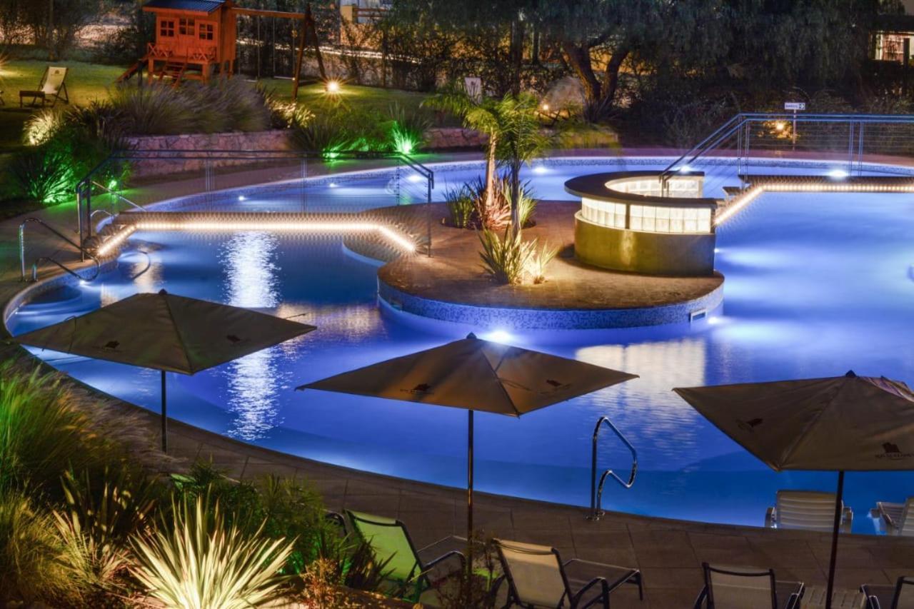 Apart Hotel Los Alazanes カピージャ・デル・モンテ エクステリア 写真